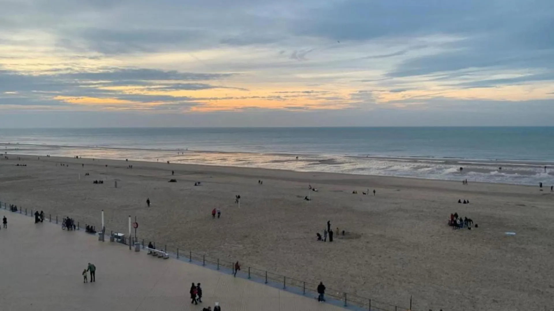 Great Apartment With View Ostend
