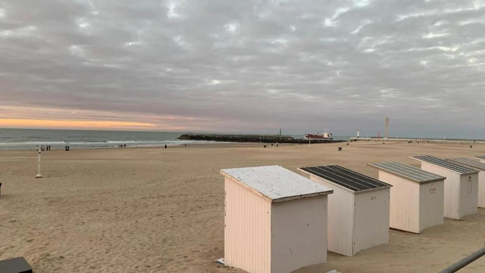 Great Apartment With View Ostend